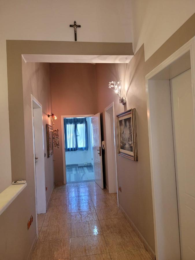 Italian Style Apartment ดูร์เรส ภายนอก รูปภาพ
