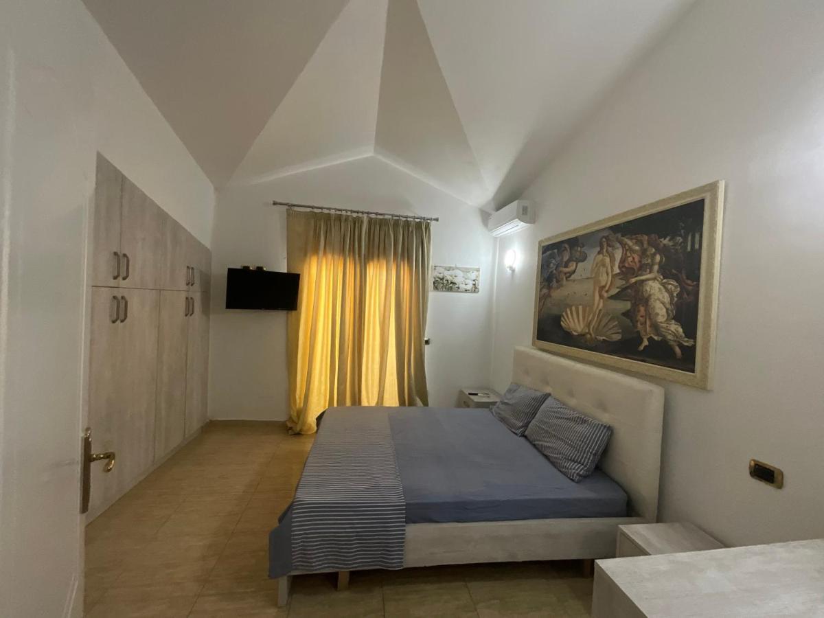 Italian Style Apartment ดูร์เรส ภายนอก รูปภาพ